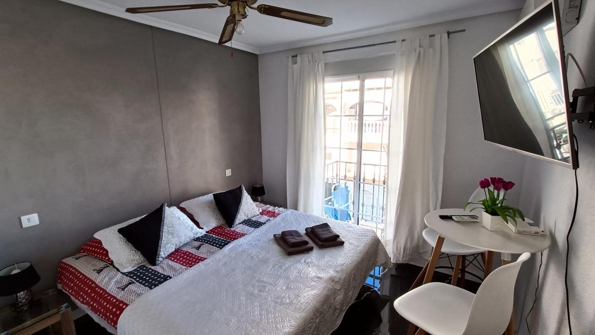 Apartamento Inez Torrevieja Esterno foto